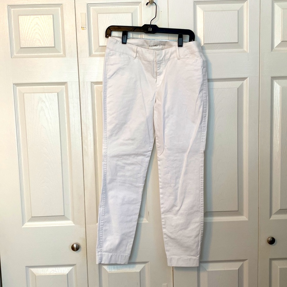 Old navy pixie pant mid rise size 4